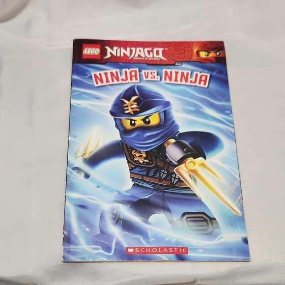 LEGO Ninjago Building Set Dynamic Ninja in Red and Black - Picture 3 of 14